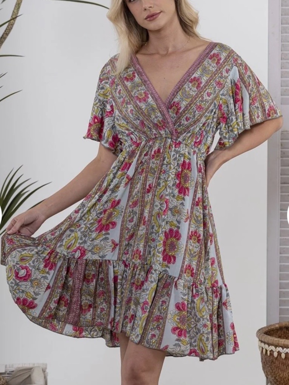 Cienna Designs Naomi Silk Blend V-Neck Midi Dress Size Medium
